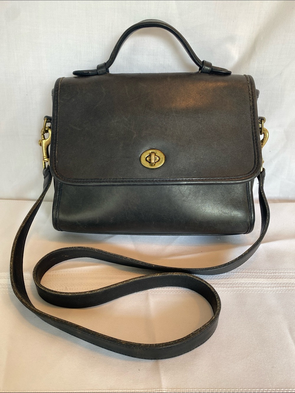 Vintage Coach 9870 Court Black Leather Top-Handle Satchel with Gold Hardware